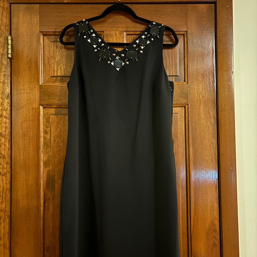 Ann Taylor sheath dress